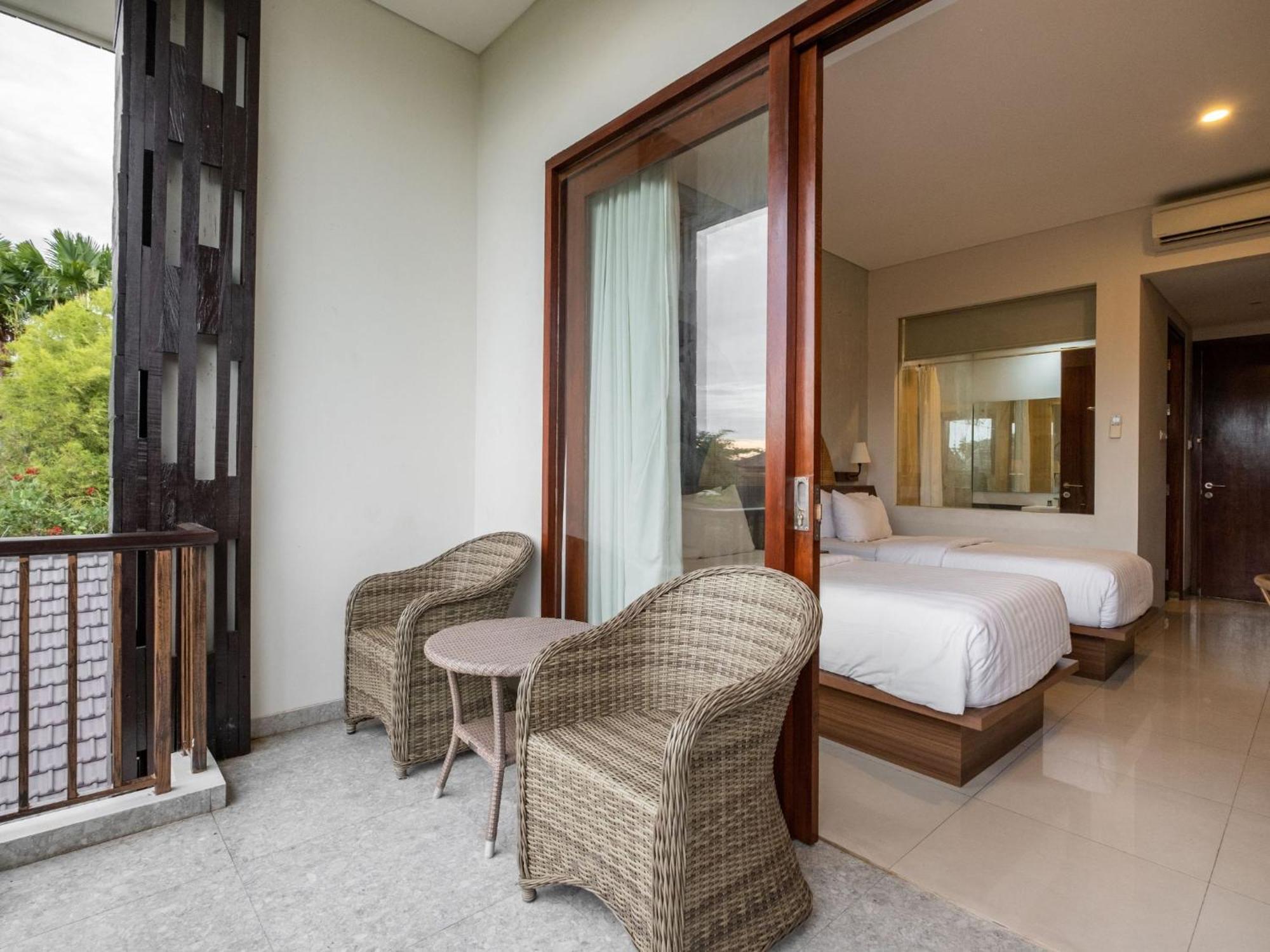 Cove Tevana Seminyak Exteriör bild