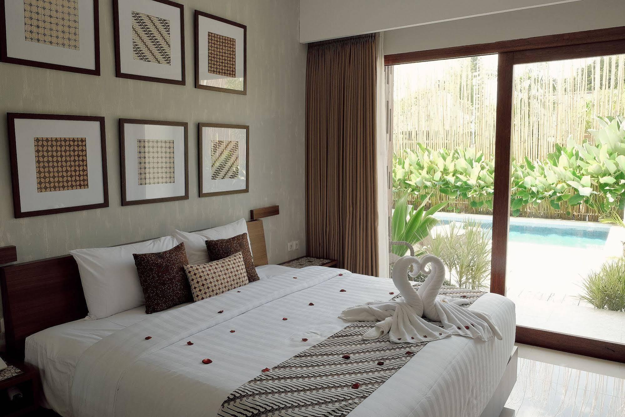 Cove Tevana Seminyak Exteriör bild